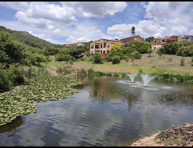 4 BEDROOM HOUSE FOR SALE IN ESTATE D' AFRIQUE